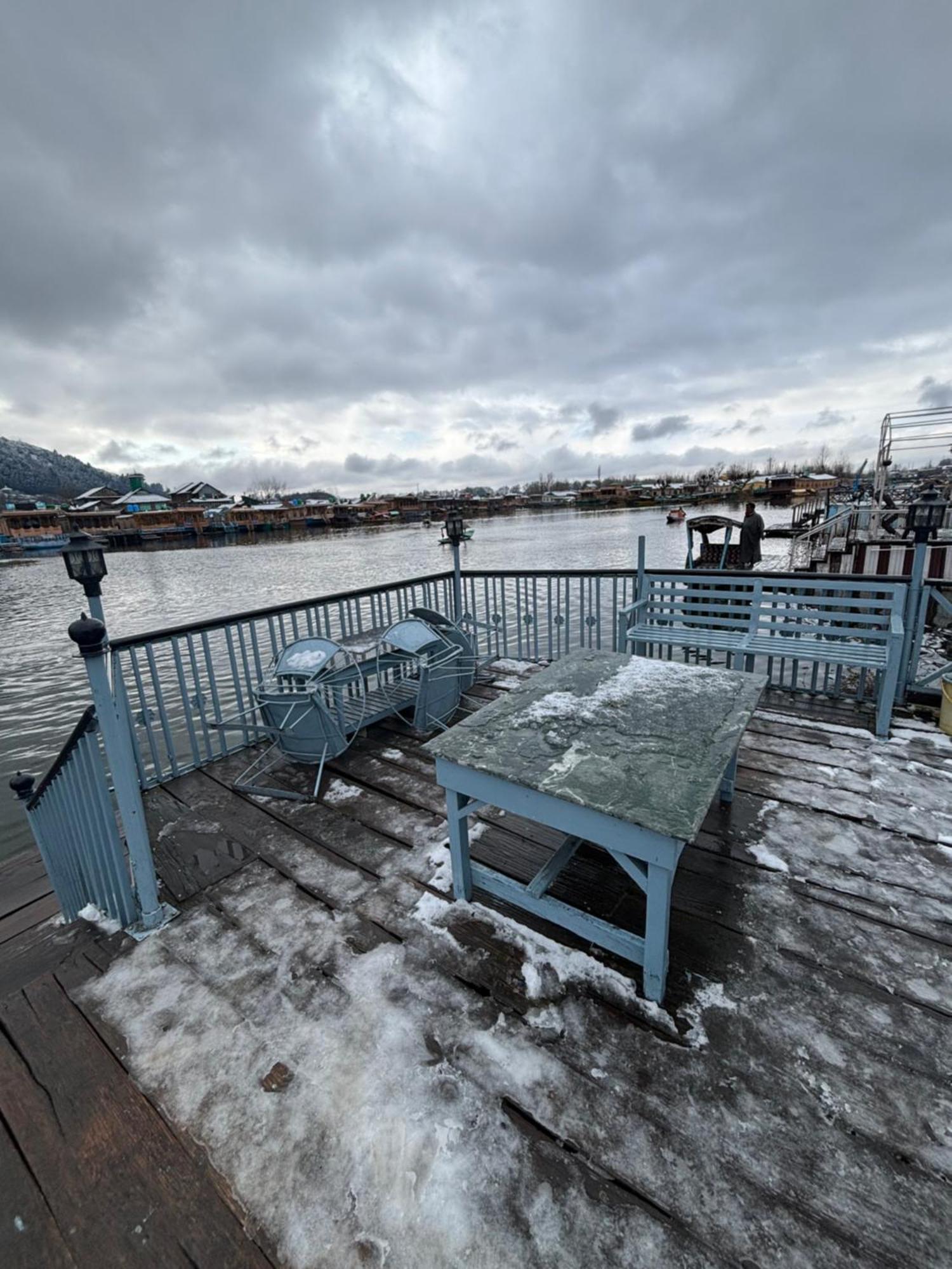 The Badyari Palace Houseboats Srīnagar Екстериор снимка