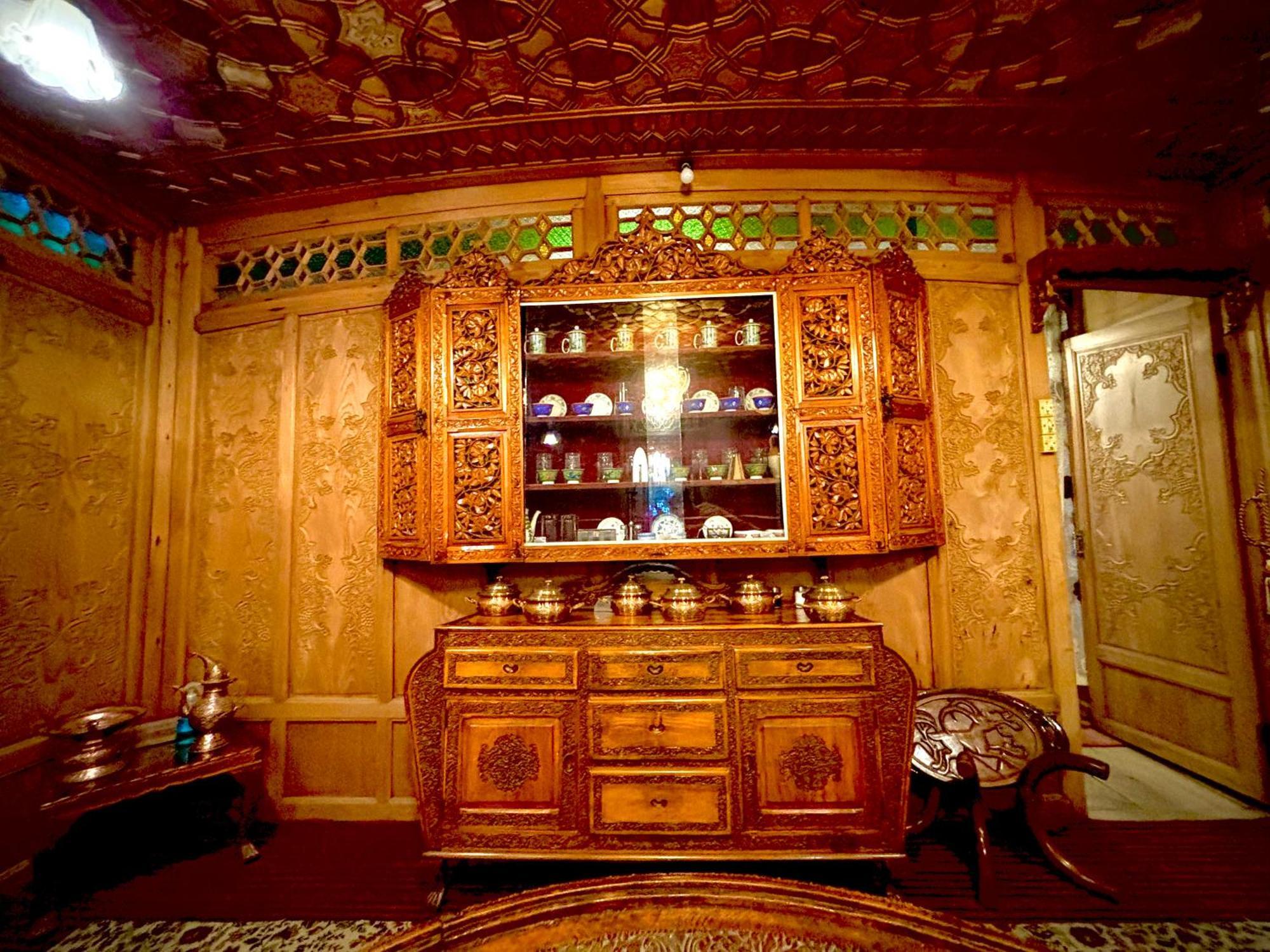The Badyari Palace Houseboats Srīnagar Екстериор снимка